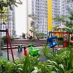 Simply Minimalist 2Br The Springlake Summarecon Apartment By Travelio