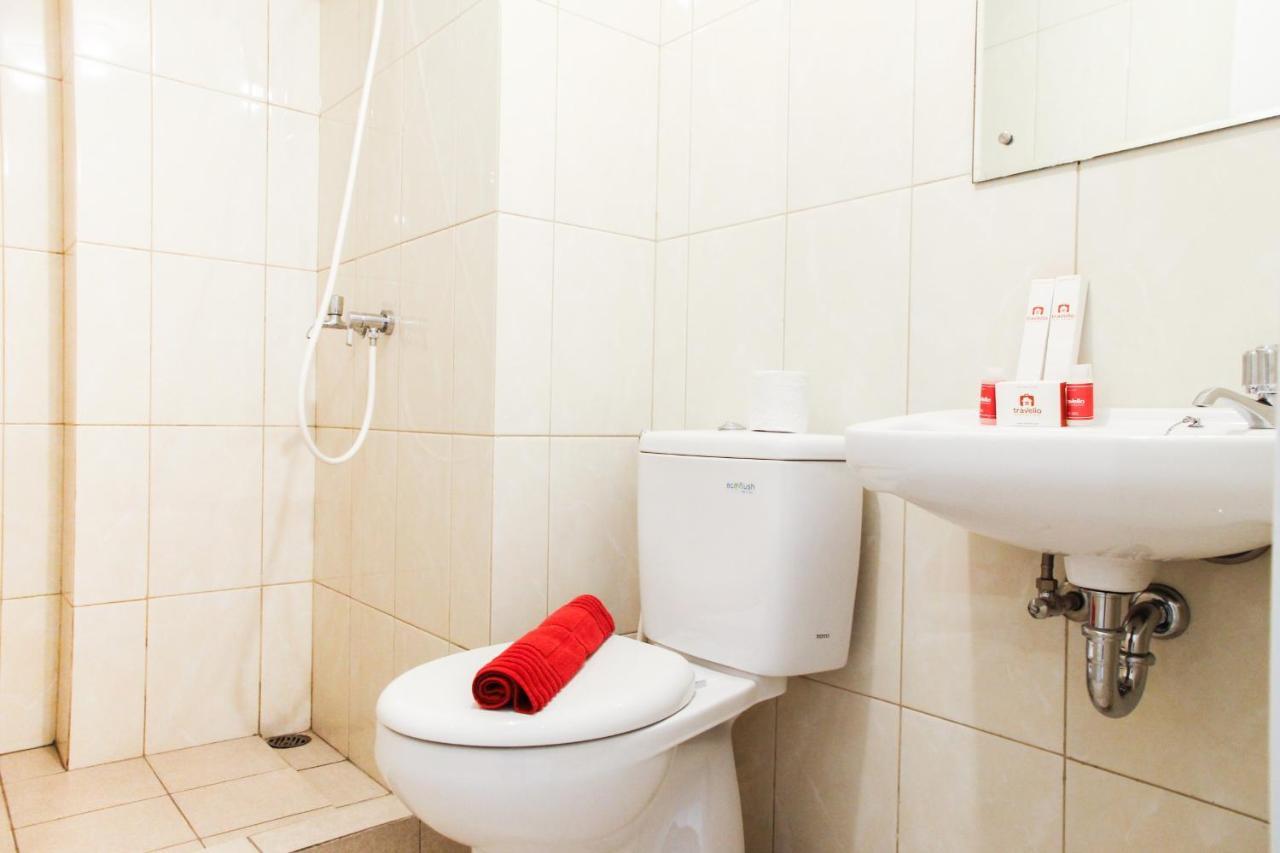 Simply Minimalist 2br The Springlake Summarecon By Travelio Apartemen Bekasi