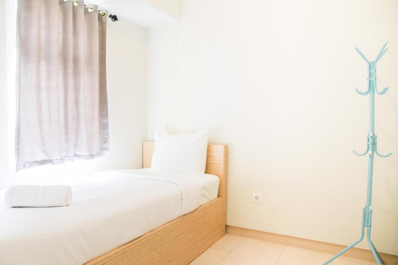 Simply Minimalist 2br The Springlake Summarecon By Travelio * Bekasi